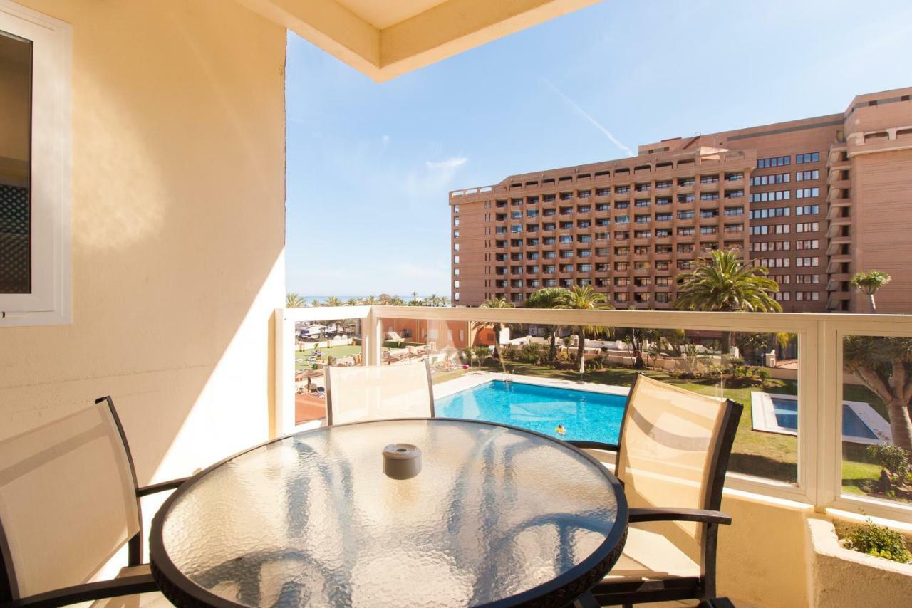 Hotel Apartamento Pyr Fuengirola Private Sunny Pool Side Exterior photo